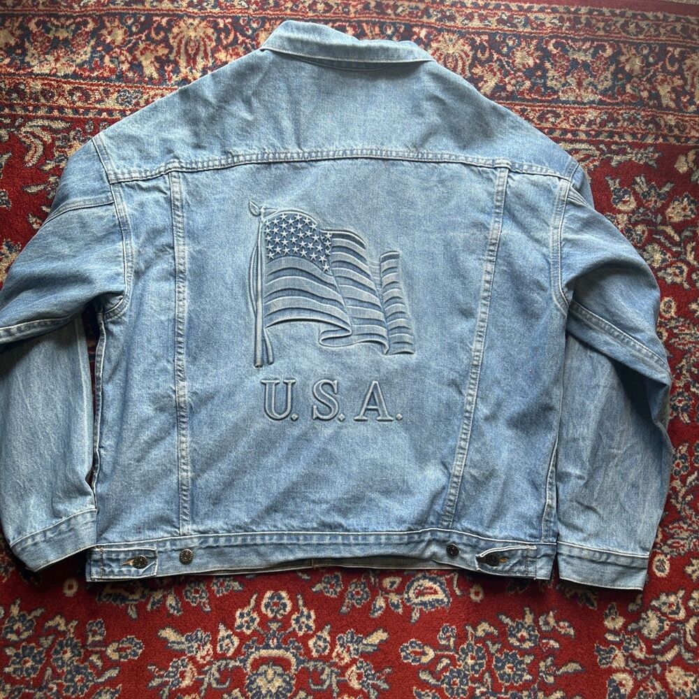 Men’s Jacket Denim Jean Embossed Flag USA XL Tyca Buttons Made in USA